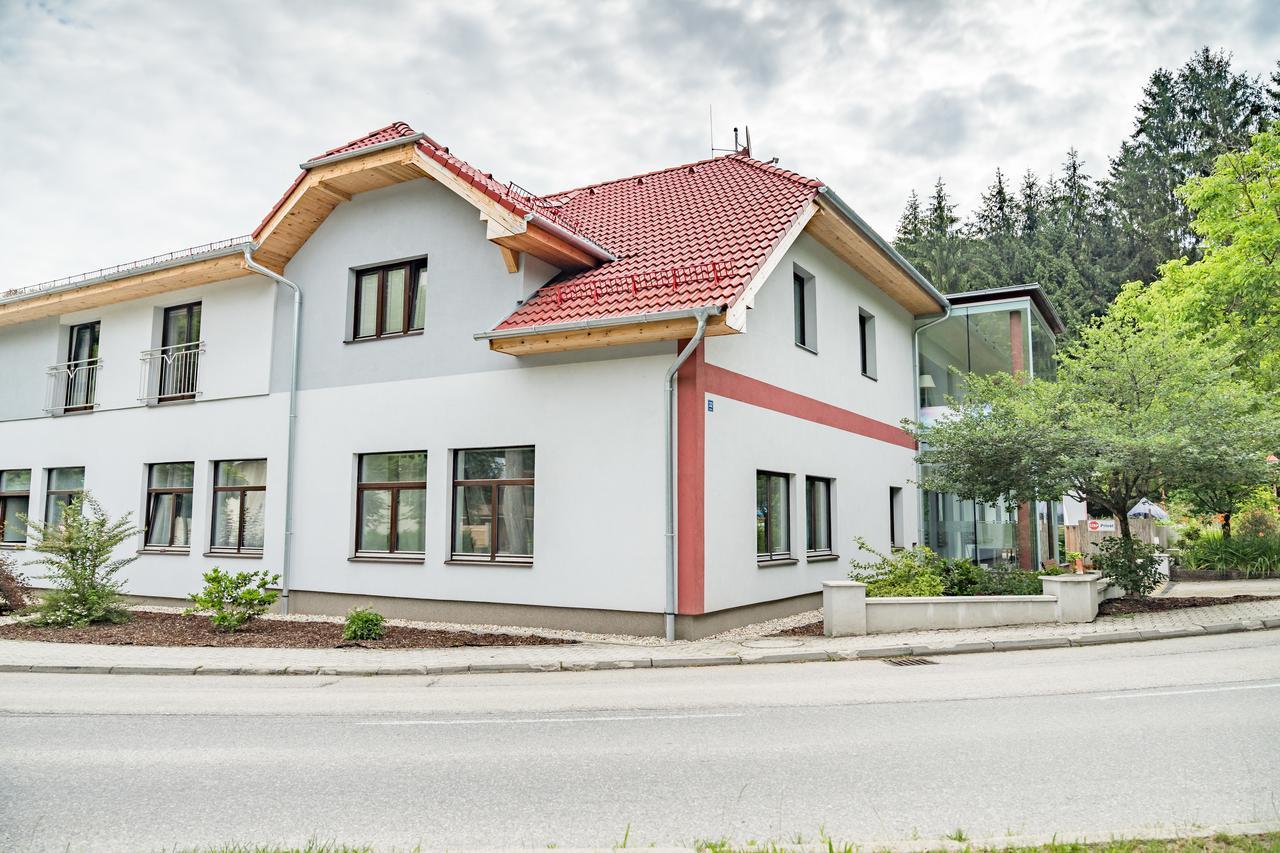 Апартаменты Smart Liv'In Laabnerhof Лабен Экстерьер фото